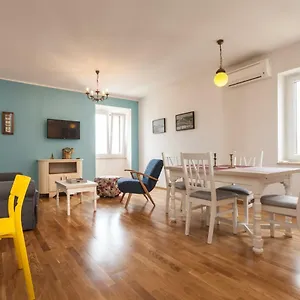 apartment-amare-seaview.in-istria.net/